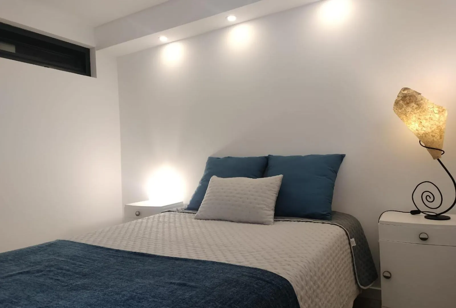 Merakihouse 푼샬